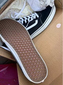 Vanz size. 13 Men