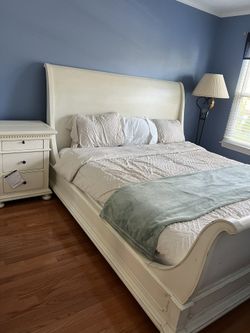 Restoration Hardware St. James Bedroom Set – King Sleigh Bed + Closed Nightstand + Large Mirror | Antiqued White & Natural Finishes