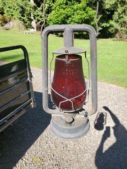 Dietz Railroad Lantern. See markings.