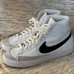 Nike blazer Mid 77 vintage shoes