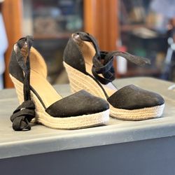 Black Braided Wedge Heels – Size 7.5