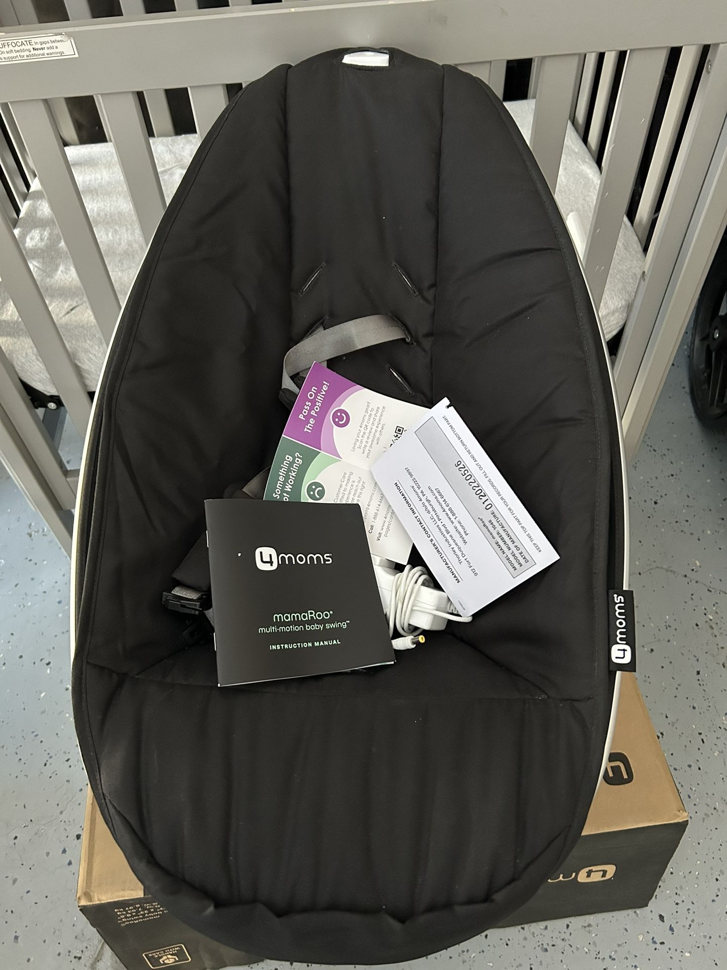 4 Moms Mamaroo Swing