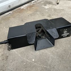 5th Wheel Trailer Hitch