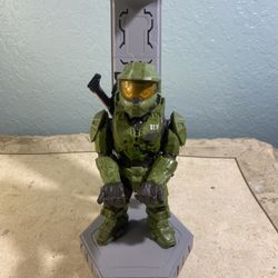 Halo Infinite Master Chief Deluxe Cable Guy Light-Up Phone and Controller Holder