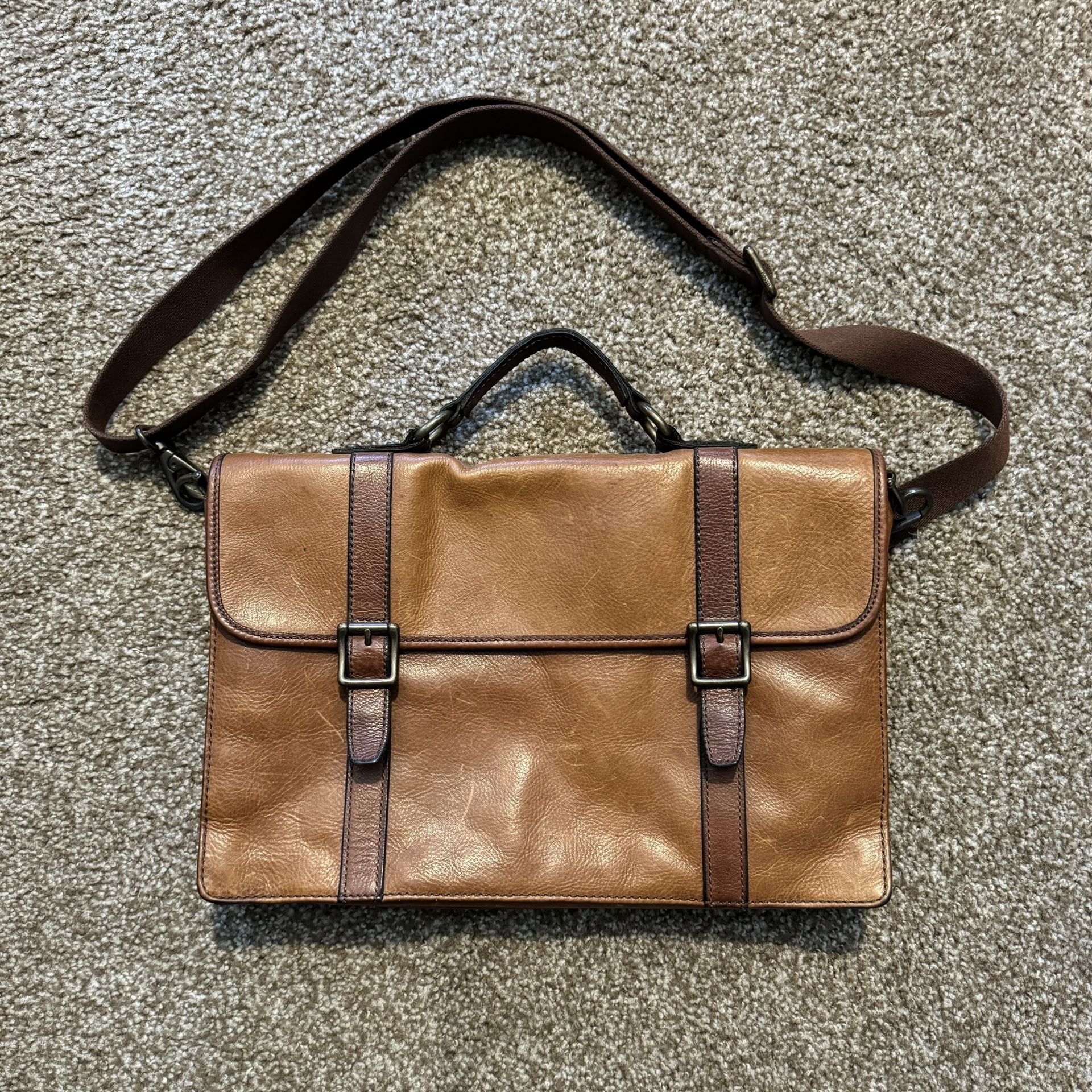 Leather Messenger Bag / Briefcase - Fossil