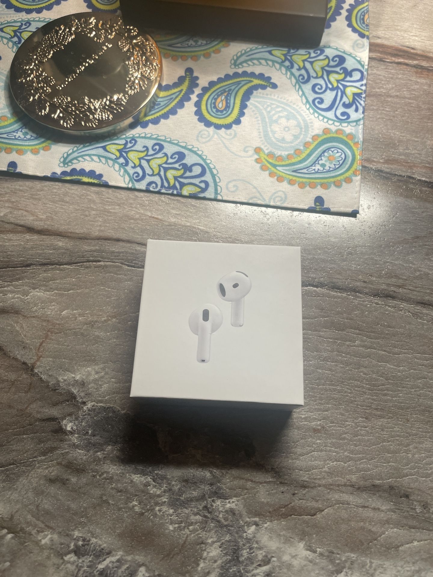 AirPods 4 Noise Cancellation