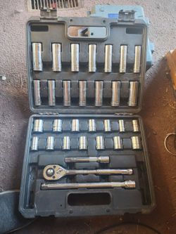 Power Torque 31-Piece 1/2 Inch Drive 12-Point SAE & Metric Socket Set