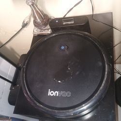 Tzumi Ionvac Smartclean 2000 Robo vac 