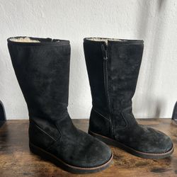 Women’s UGG Sunset III Black Suede Boots (Size 6)