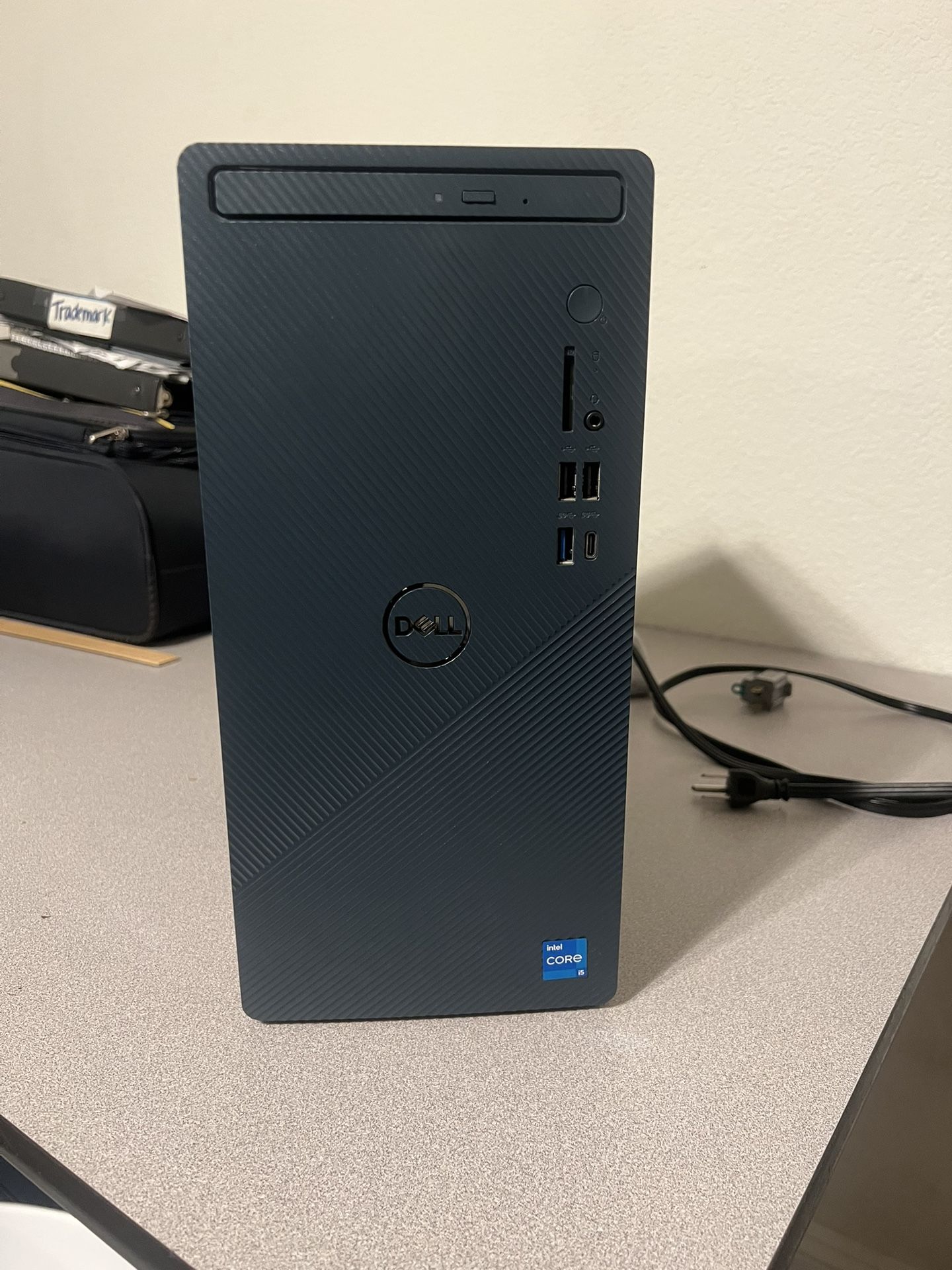 Dell Inspiron 3910 Compact Desktop — BRAND NEW & NEVER USED