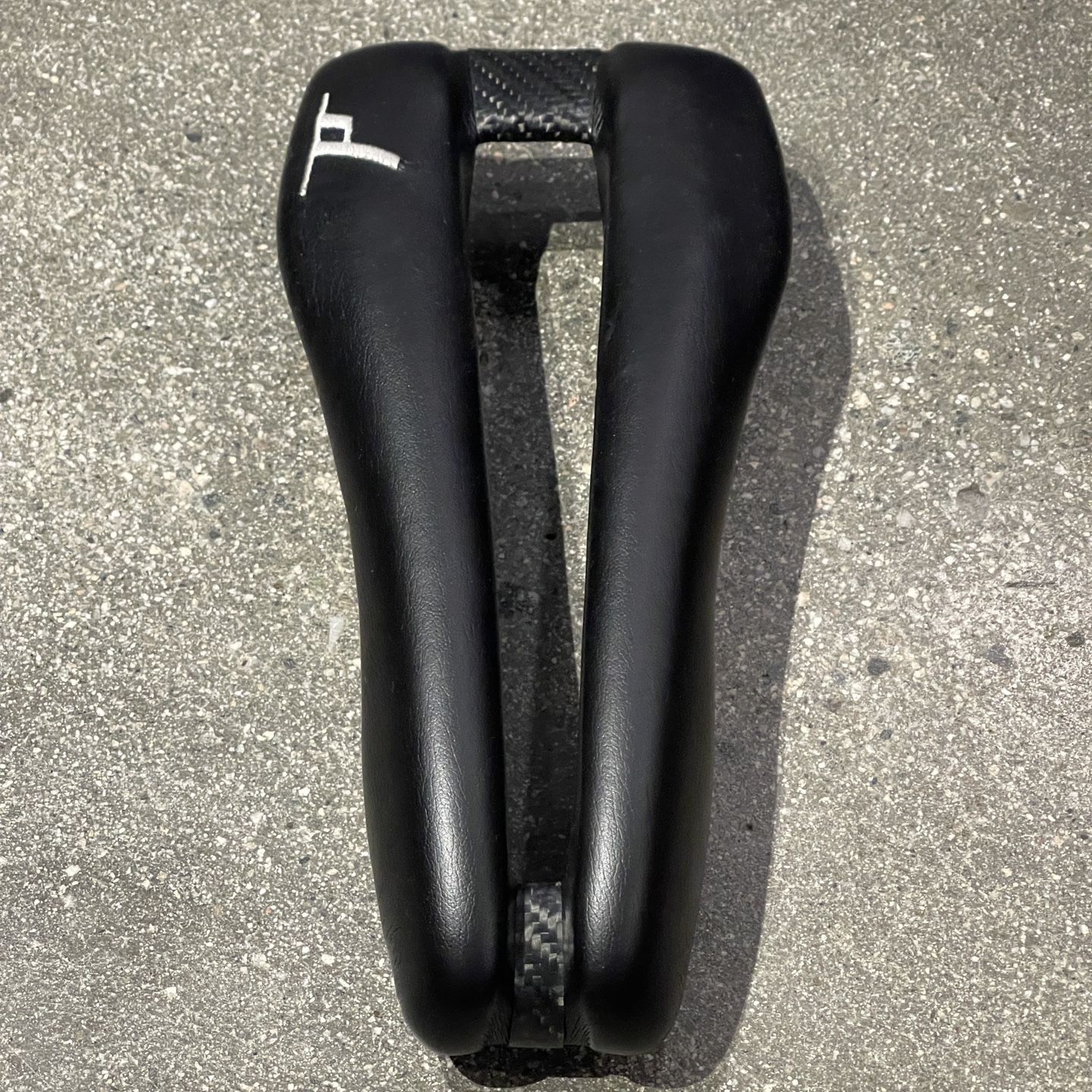 Dash cycles stock stage wide TTサドル Dash cycles stock stage wide TTサドル DASH CYCLES ダッシュ