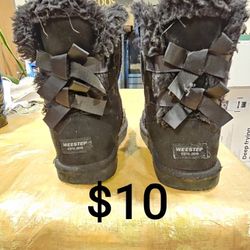 Girls/Youth Black Boots - Sz 3