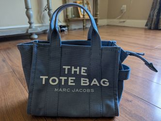 Marc Jacobs The Tote Bag