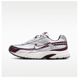 Nike Initiatior