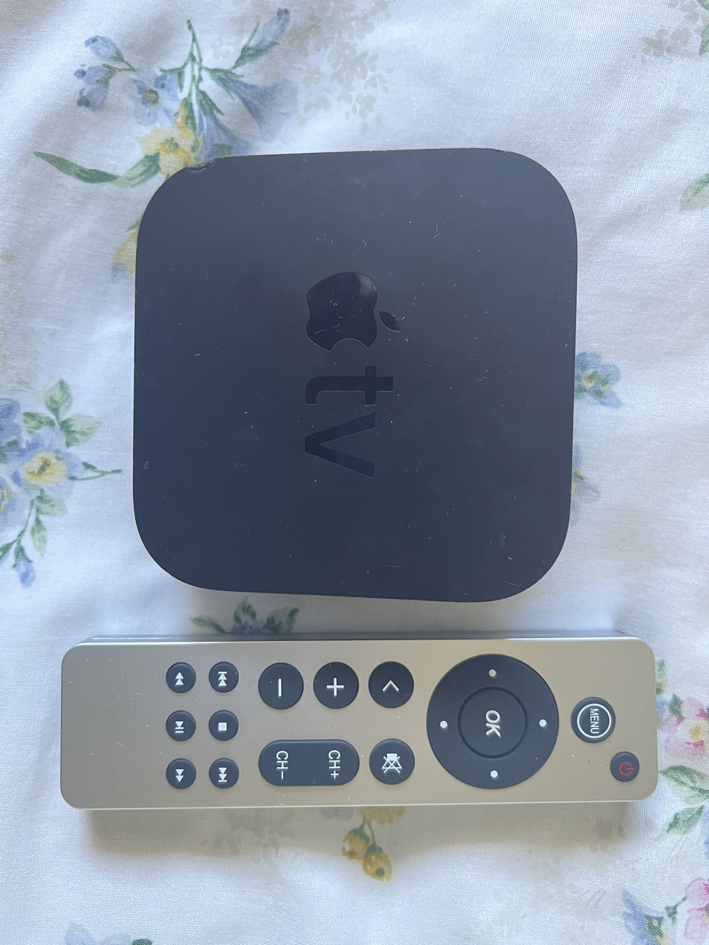 Apple TV 4K And 3rd Party Remote. No Power Cable.