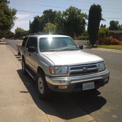 2000 Toyota 4Runner