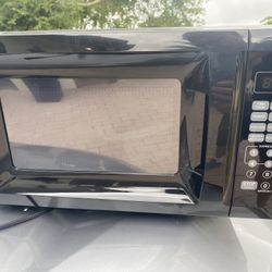 Microwave Oven