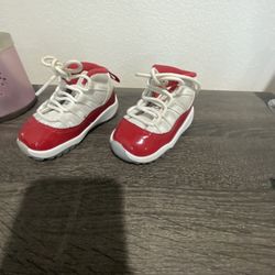 Babys Jordan 11s