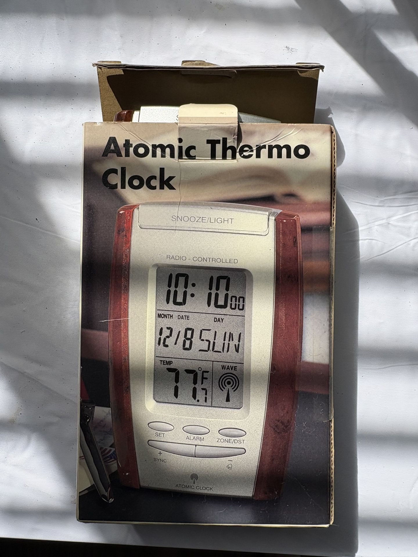 Atomic Thermo Clock