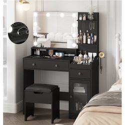 Black Makeup Vanity Desk with Mirror & Lights - Brand New