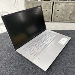Used ASUS VivoBook 17 X712J laptop
