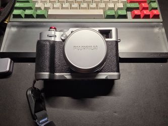 X100VI w/ accesories
