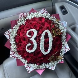 ramos buchones , flowers, bouquets , flower arrangements