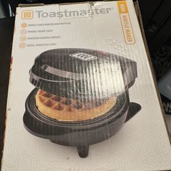 Toastmaster Mini Waffle Maker 