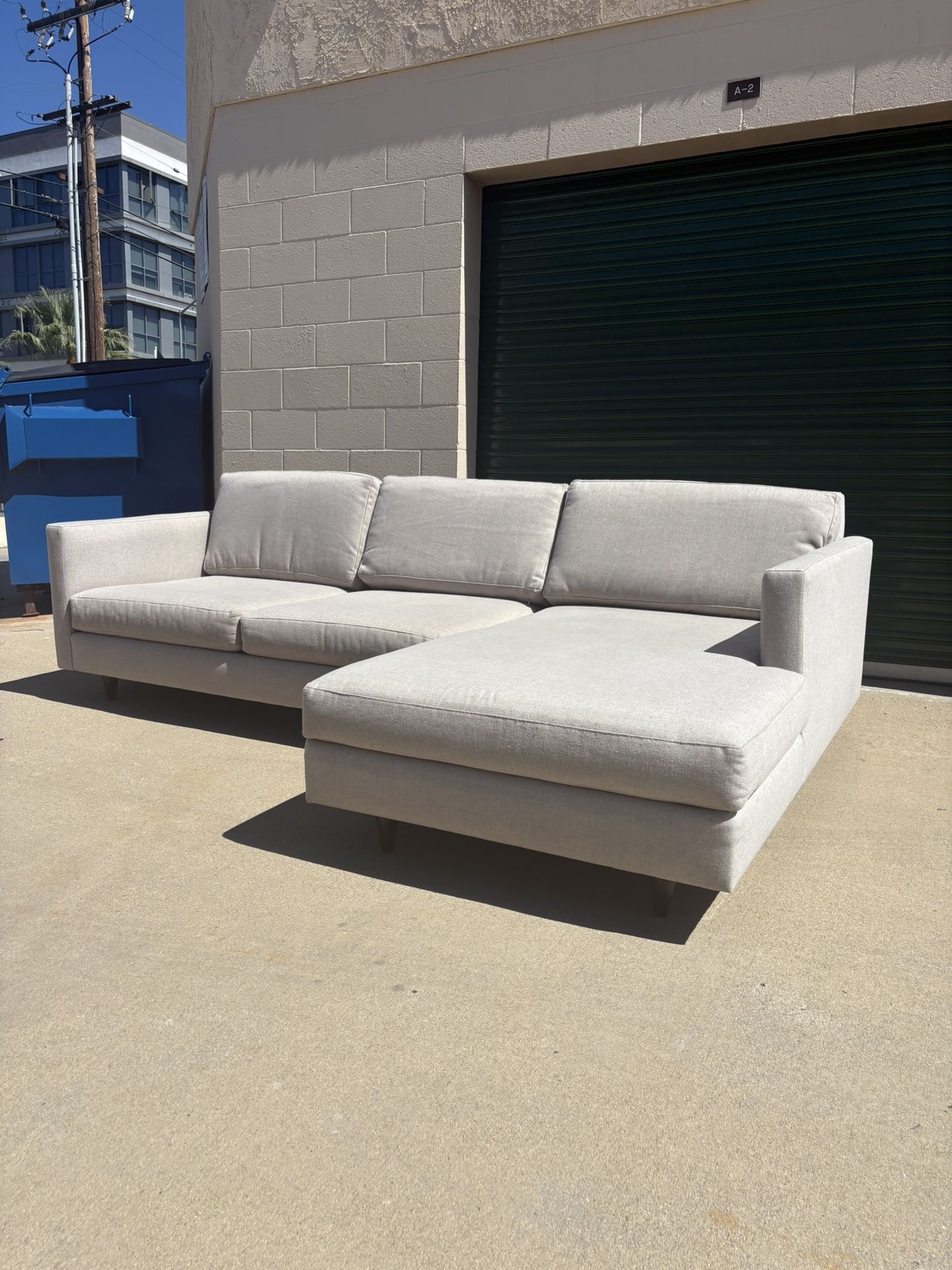 Midcentury Modern Sectional Couch 🛻Delivery Available🛻