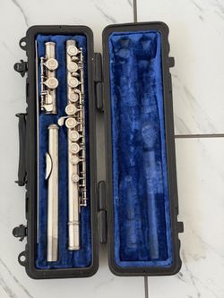 🇯🇵 Yamaha YFL24S Flute