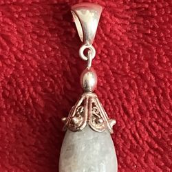 TEARDROP GREEN GEMSTONE Sterling Silver PENDANT Signed R ** The ONLY 1 You Can Find