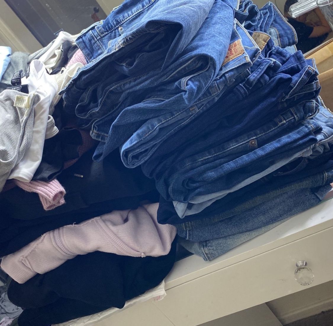 big Pile Of Jeans 27-30 shirt M-L