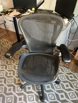 Herman Miller Aeron Classic office chair, Size B