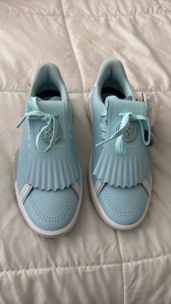 Women’s G/Fore golf ops, size 8.5