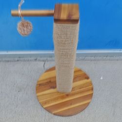 Cat Scratching Pole Like New