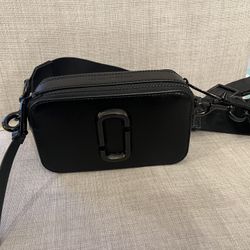 Marc Jacobs Women's The Snapshot DTM Black