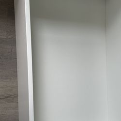 4- IKEA Malm Drawers Queen/king