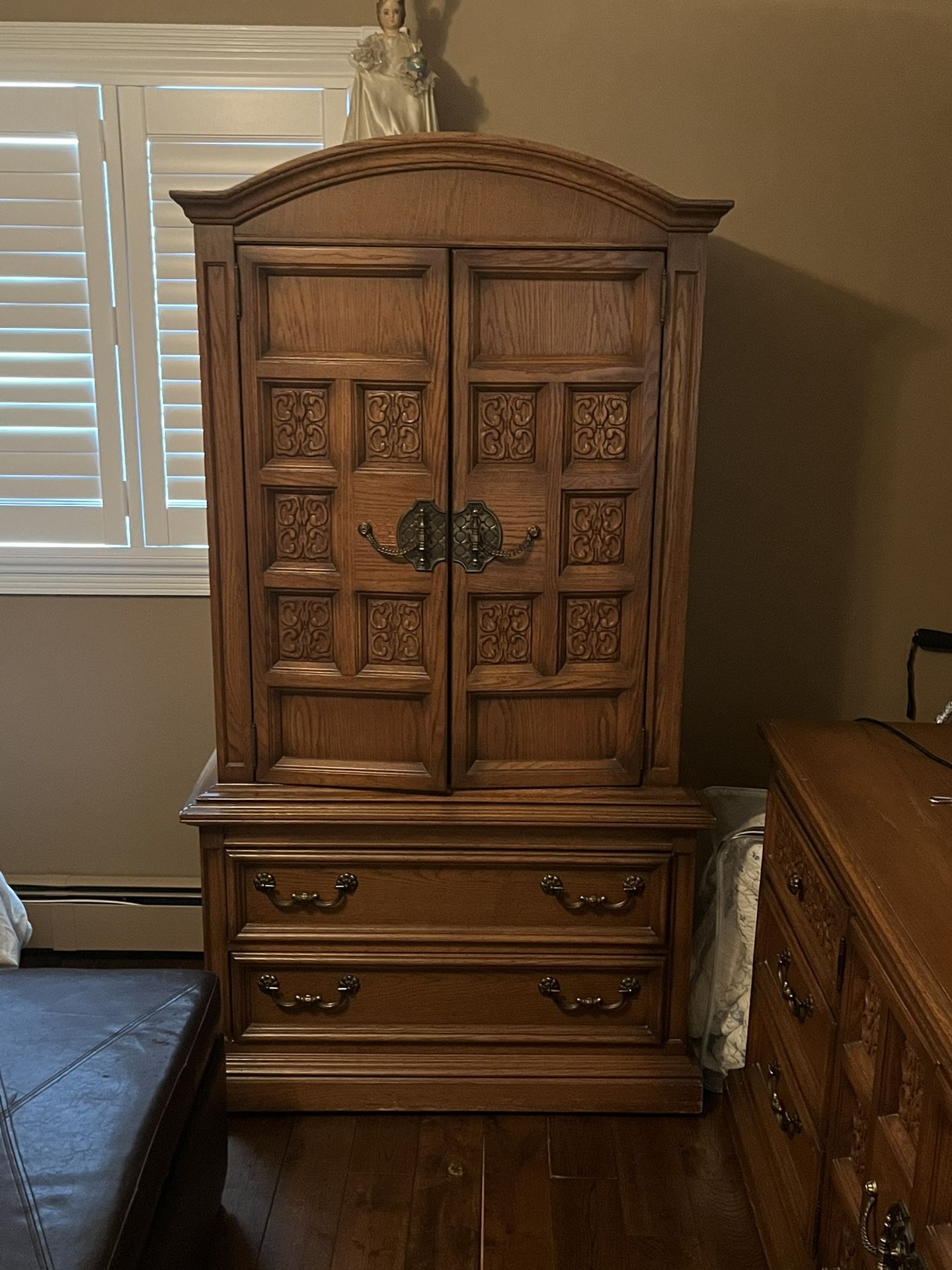 Wood Dresser