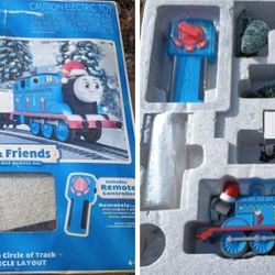 🎀 Thomas & Friends Lionel Train Set - ready for under the tree 🎄
