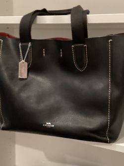 COACH BLACK LEATHER TOTE