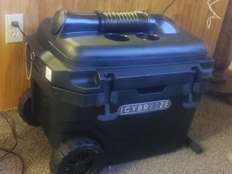 Rotomolded 38 Quart Ice Chest/  A/c Unit 