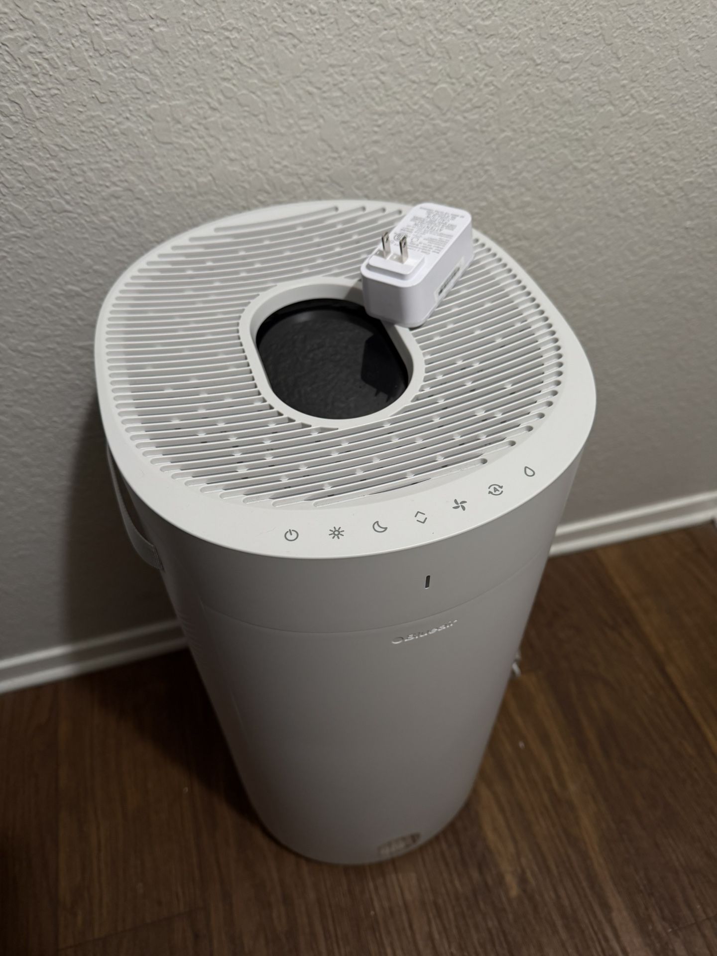 Blueair 2 in 1 air purifier & humidifier