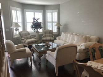 Formal living room set
