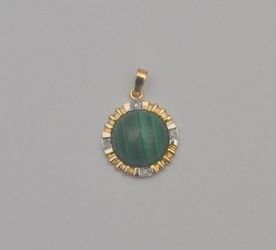 14K Yellow Gold Malachite & Diamond Round Pendant 13.1mm