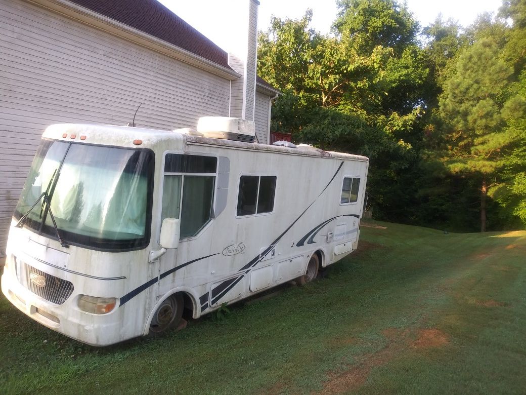 RV Trail Lite 2003 for Sale in Jonesboro, GA - OfferUp