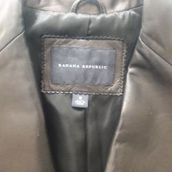 Banana Republic Size 8 Leather Jacket For Sale