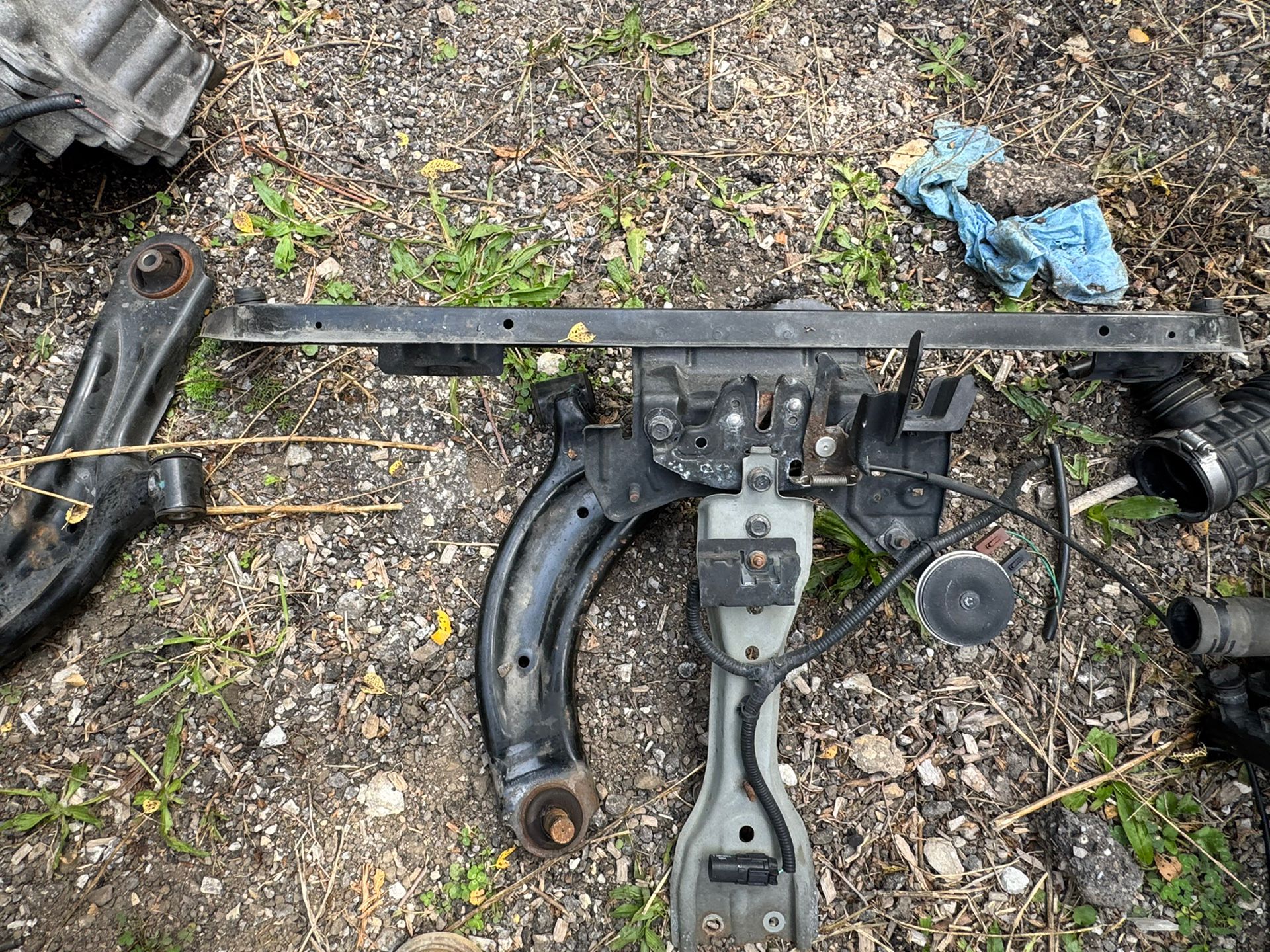 Hood Latch With Horn 2015 Nissan Sentra