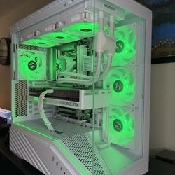 All White 9700X / 5070 AERO / Lian Li V100