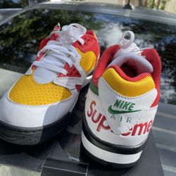 Nike Supreme 