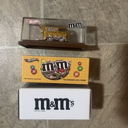 Hot Wheels Red Line Club M&M 